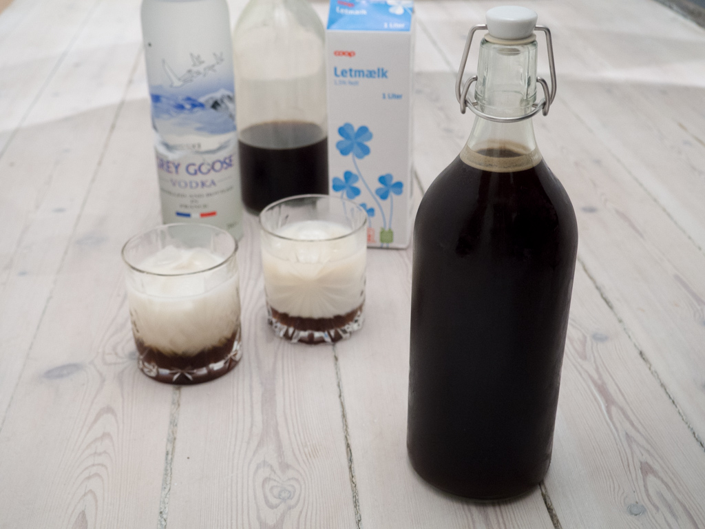 Opskrift på Hjemmelavet Kahlua (Kaffelikør)