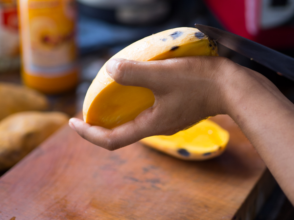 Opskrift på mango, passionsfrugt og kokosshake
