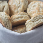 Opskrift på Amerikanske Buttermilk Biscuits
